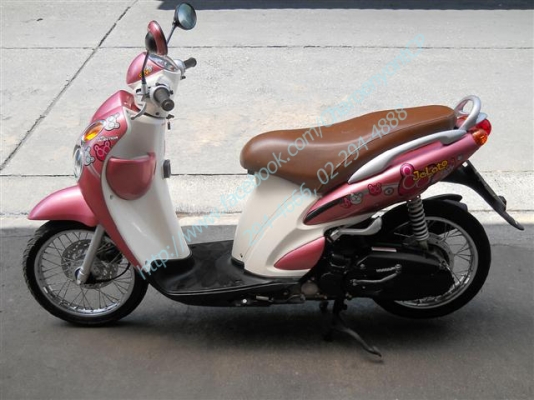 SUZUKI Jelato 125cc. ปี 2012 ชอบแตกต่าง ขี่เจลาโต้ รูปร่างลงตัว โดยเฉพาะด้านหน้า