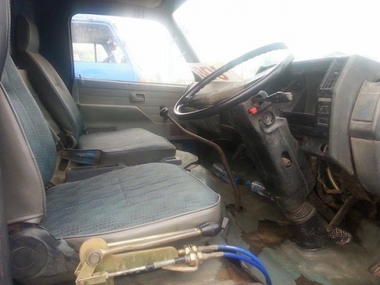 ขายดั้มISUZU NPR 110แรง Fหน้า-หลัง กระบะดั้มต่อใหม่สวยมากไม่ผุ ยางดี6เส้น เครื่องดี ภายในสวย คัชซีสวย สภาพพร้อมใช้งาน เอกสารพร้อมโอน สนใจโทร 090-8588220คุณนะ 093-3258446คุณบิวตี้ ID:narong498 หรือ www.truck.in.th/498 หรือfb:ณรงค์ ซื้อขายรถมือสอง(เว็บไซต์ส