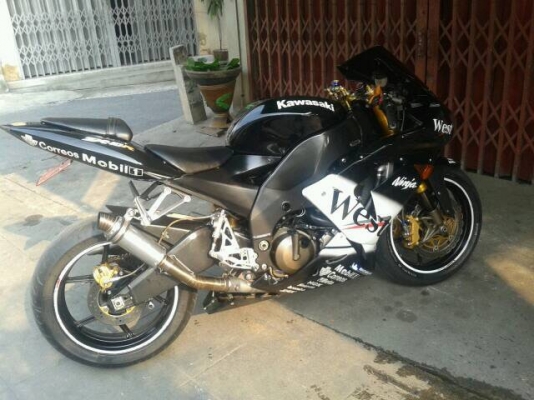 ธารนนทบุรี // ขาย KAWASAKI ZX10 ปี 2005 ของแต่งเต็มๆแน่นๆครับ สภาพสวยๆ ระบบเครื่องระบบไฟสมบูรณ์ทุกจุด ราคา 159,000 บาท เอกสารอินวอยท์+สรรพสามิตแท้ๆ