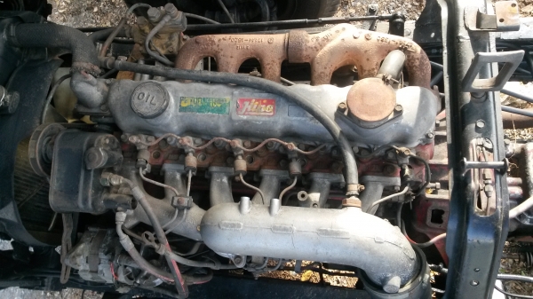 ขายรถ10ล้อ KT925 เพลาเดียว ทะเบียนไม่ขาดพร้อมขับเอาไปทำเทเลอร์ได้เลย เครื่องเกียร์ดีครับEH700 แซสซีสวยยิงทรายแล้ว มีเล่มทะเบียนแต่ไม่มีชุดโอนเจ้าของเก่าเสียชีวิต แต่ต่อภาษีได้ตลอดครับ ขายถูก 270000 บาทเท่านั้น