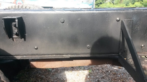 ขายรถ10ล้อ KT925 เพลาเดียว ทะเบียนไม่ขาดพร้อมขับเอาไปทำเทเลอร์ได้เลย เครื่องเกียร์ดีครับEH700 แซสซีสวยยิงทรายแล้ว มีเล่มทะเบียนแต่ไม่มีชุดโอนเจ้าของเก่าเสียชีวิต แต่ต่อภาษีได้ตลอดครับ ขายถูก 270000 บาทเท่านั้น