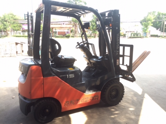 ขายฟอร์คลิฟต์ TOYOTA 02-8FD15  ,ดีเซล ,เสาสูง 4.5. เมตร, ฮิ้งฟอร์ค งาปรับคว่ำ - หงาย , ใช้งานมา 3000 ช.ม      ( SPECS JAPAN )   นำเข้าจากญี่ปุ่น  ไม่เคยใช้งานในเมืองไทย