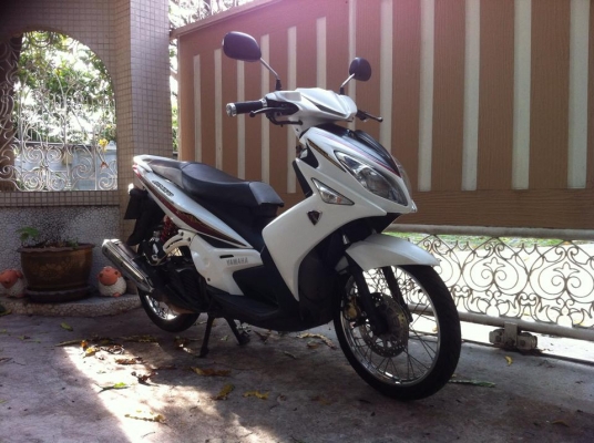 ขออนุญาติขาย Yamaha Nouvo Elegance 135 cc. สีขาวมุก โช๊คหลัง YSS ตัว TOP โอนฟรี