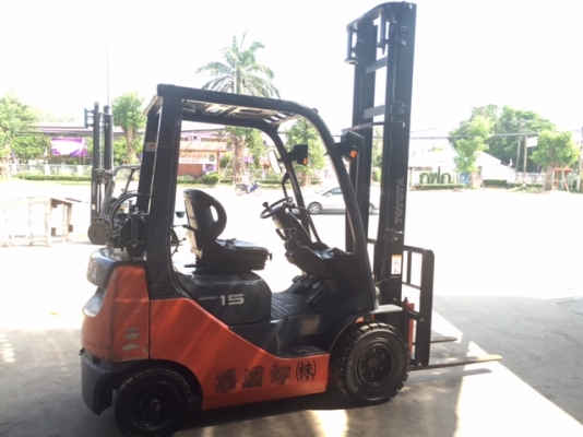 ขายฟอร์คลิฟต์ TOYOTA 8FG15  ,เสายกสูง 4.5 เมตร ,ใช้งาน 2 ระบบ GASOLINE / LPG , ใช้งานมา 3000 ช.ม      ( SPECS JAPAN )   นำเข้าจากญี่ปุ่น  ไม่เคยใช้งานในเมืองไทย
