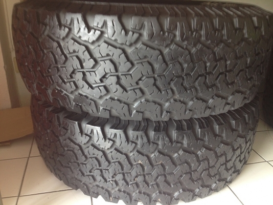 ขายยาง bf  265-70-17  ปี 3010