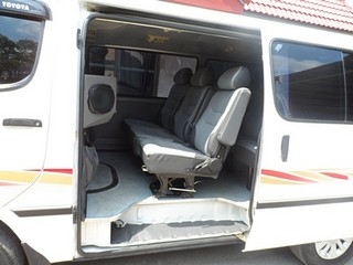 TOYOTA HIACE 2.8 MT ปี 2001 จัดไฟแนนซ์ได้ ไม่ต้องมีคนค้ำ T.086-527-9533 TOYOTA HIACE 2.8 MT ปี 2001 จัดไฟแนนซ์ได้ ไม่ต้องมีคนค้ำ T.086-527-9533
