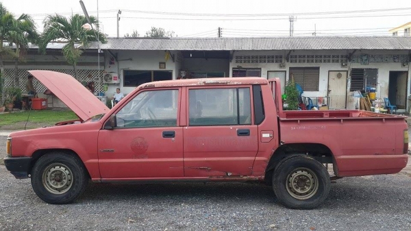 มิตซู L200 ไซโคลน 4ประตู มิตซู L200 ไซโคลน 4ประตู