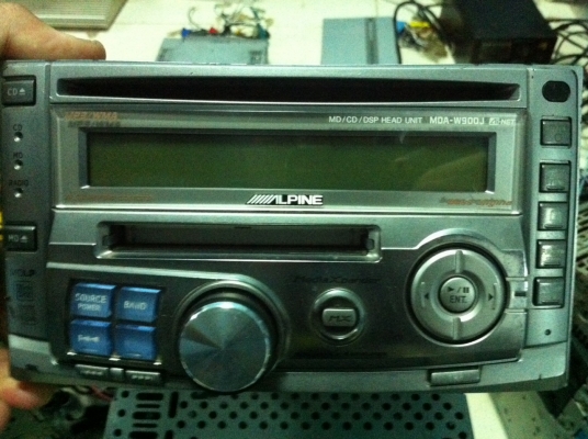 Alpine MDA-W900J MP3 CD MD 1ปรีเอ้า คุมกล่องCD มือ2 ญี่ปุ่น