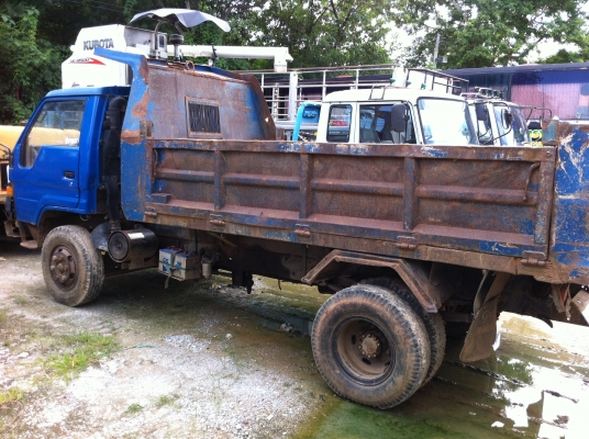 ขาย ISUZU DYNA BU91  ปี 36 ดั้ม 5 คิว 086-4218321