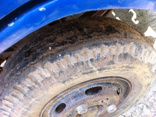 ขาย ISUZU DYNA BU91  ปี 36 ดั้ม 5 คิว 086-4218321