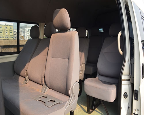 TOYOTA HIACE COMMUTER 2.7 NGV