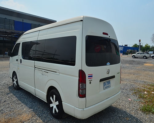 TOYOTA HIACE COMMUTER 2.7 NGV TOYOTA HIACE COMMUTER 2.7 NGV