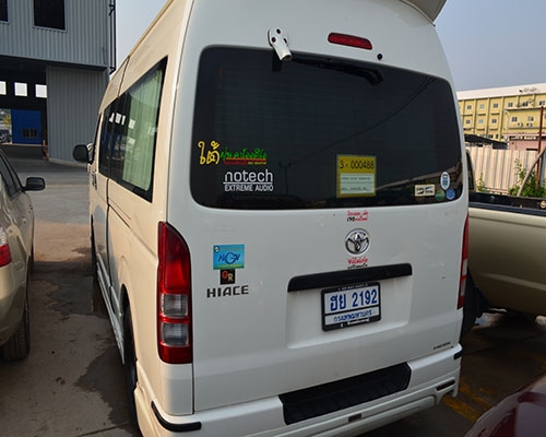 TOYOTA HIACE COMMUTER 2.7 NGV A/T