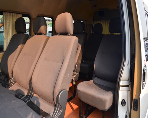 TOYOTA HIACE COMMUTER 2.7 NGV A/T