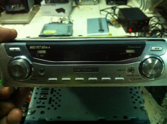 Pioneer DEH-P088 24Bit ไฟฟ้า2ชั้น MP3 CD กราฟฟิกหน้าจอสี ปรีเอ้า3ชุด คุมกล่องCD มือ2 ญุี่ปุ่น Pioneer DEH-P088 24Bit ไฟฟ้า2ชั้น MP3 CD กราฟฟิกหน้าจอสี ปรีเอ้า3ชุด คุมกล่องCD มือ2 ญุี่ปุ่น