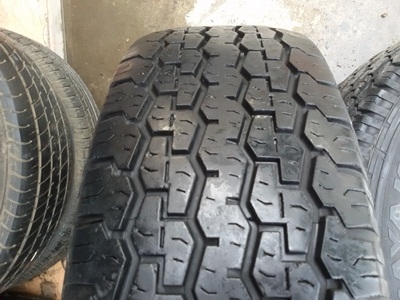 ขายล้อNISSAN ขอบ15 6รูกว้าง6.5พร้อมยาง225/70/15  4 ล้อ