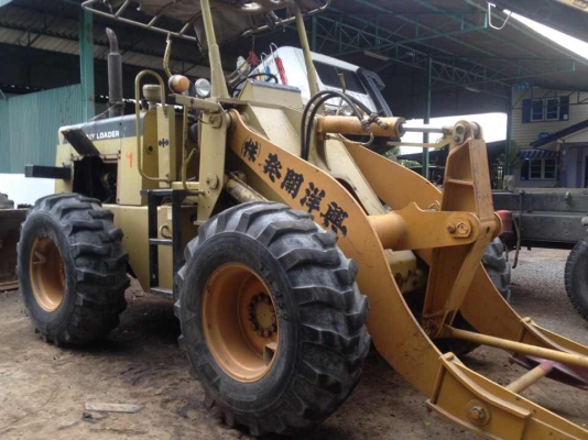 ขายรถตัก Komatsu 510 รถสภาพพร้อมใช้งานได้ทันที ราคาไม่แพงสนใจติดต่อ 081-9422533