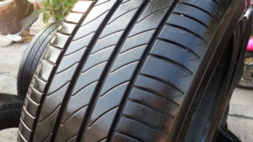ขายยาง215/55/17 ยาง MICHELIN PRIMACY 3ST ปี13 ( 1ชุด ) ขายยาง215/55/17 ยาง MICHELIN PRIMACY 3ST ปี13 ( 1ชุด )