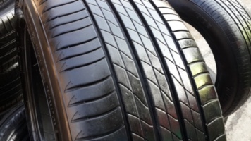 ขายยาง225/50/17 ยาง MICHELIN PRIMACY 3ST ปี4713 ( 1ชุด ) ขายยาง225/50/17 ยาง MICHELIN PRIMACY 3ST ปี4713 ( 1ชุด )