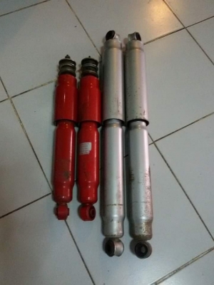 1,299 บาท = หน้า+หลัง 4ต้น ใส่ได้หลายรุ่น 1,299 บาท = หน้า+หลัง 4ต้น ใส่ได้หลายรุ่น