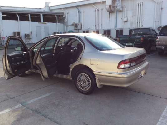 ขายรถนิสสัน เซฟิโร่ A32 ปี1999 เครื่อง VQ 2.0 ออโต้ ติดแก๊ส LPG ระบบหัวฉีด ตัวท็อป airbag/abs ระบบไฟฟ้าทั้งคัน เบาะหนัง ลายไม้ วิทยุCDเคนวูด แอร์ดิจิตอล ภายในสะอาด ตัวถังเดิมๆสีเงามีริ้วรอยเล็กน้อย แม็กเดิม รถขับดี ประหยัด นิ่มนวล พร้อมใช้ได้เลยครับ ประกั