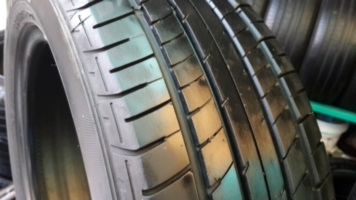 ขายยาง185/55/15 ยาง DUNLOP SP SPORT 230 ปี 10 ( 1ชุด ) ขายยาง185/55/15 ยาง DUNLOP SP SPORT 230 ปี 10 ( 1ชุด )