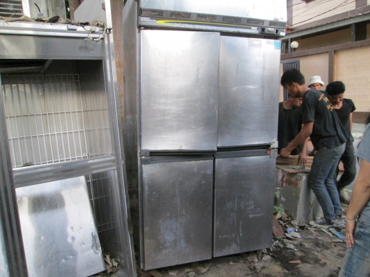 ตู้แช่  แสตนเลส  หนา   ได้มาตรฐาน  สภาพสวยมากๆ  ไม่มีผุ