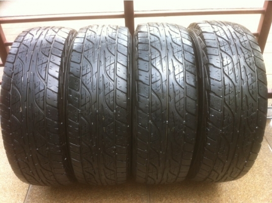 ยาง Dunlop 245 70 16 ปลายปี11 ราคาไม่แพงใช้ได้อีกหลายปีครับ