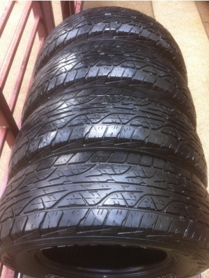ยาง Dunlop 245 70 16 ปลายปี11 ราคาไม่แพงใช้ได้อีกหลายปีครับ
