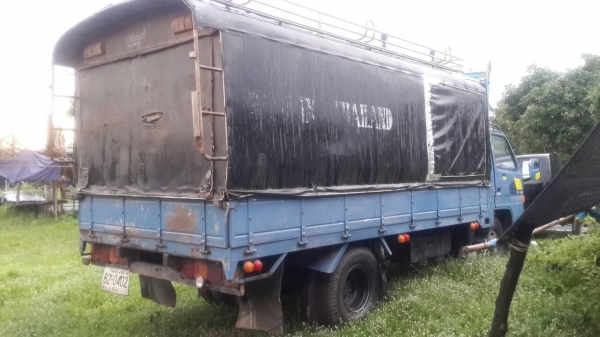 ขายด่วนหกล้อNPR110 แรงสภาพพร้อมใช้ราคาเบาๆโทร0843933995