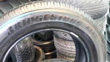 ขายยาง185/65/15 ยาง BRIDGESTONE B250 ปี 13 (4เส้น) ขายยาง185/65/15 ยาง BRIDGESTONE B250 ปี 13 (4เส้น)
