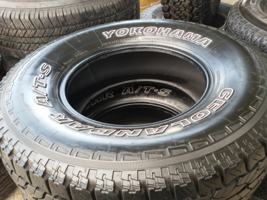 ขายยาง265 75 16 yokohama ปี13ชุดละ12500