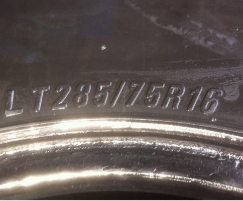 ยาง Mud Maxxis 285 75 16 ปี12 ราคาไม่แพง