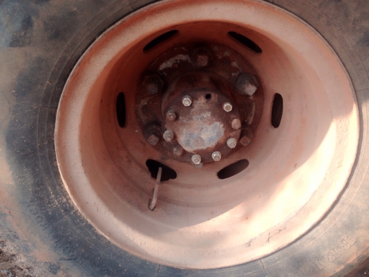 HINO KM 500 - 110 HP DQ100 รถบรรทุกหกล้อ เทรลเลอร์ท้ายลาดขึ้นรถแบ็คโฮร PC 60 และรถเกี่ยวข้าวขนาดกลางได้เลยครับไม่มีปัญหา เครื่องแรงดีมากครับ วางหัวเก๋ง HINO FB อย่างสวยยังไม่ลงเล่มภายในเก๋งคอนโซลสวยครบ พวงมาลัยธรรมดา ช่วงล่างใหญ่เฟืองท้ายคานหน้าติด F ครบห HINO KM 500 - 110 HP DQ100 รถบรรทุกหกล้อ เทรลเลอร์ท้ายลาดขึ้นรถแบ็คโฮร PC 60 และรถเกี่ยวข้าวขนาดกลางได้เลยครับไม่มีปัญหา เครื่องแรงดีมากครับ วางหัวเก๋ง HINO FB อย่างสวยยังไม่ลงเล่มภายในเก๋งคอนโซลสวยครบ พวงมาลัยธรรมดา ช่วงล่างใหญ่เฟืองท้ายคานหน้าติด F ครบห