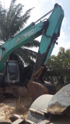 ขายรถแบคโฮ KOBELCO SK200 YN10-39XXX สภาพดี สนใจโทร 081-970-1072