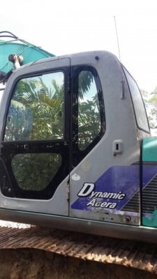 ขายรถแบคโฮ KOBELCO SK200 YN10-39XXX สภาพดี สนใจโทร 081-970-1072