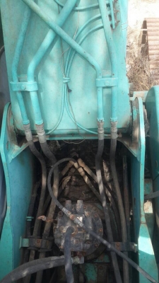 ขายรถแบคโฮ KOBELCO SK200 YN10-39XXX สภาพดี สนใจโทร 081-970-1072