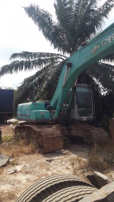 ขายรถแบคโฮ KOBELCO SK200 YN10-39XXX สภาพดี สนใจโทร 081-970-1072