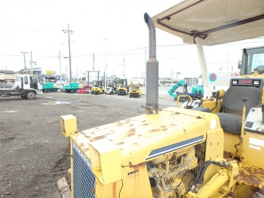 ขาย แทรคเตอร์เก่าญี่ปุ่น Komatsu D20P-6 ยังไม่ใช้งานบ้านเรา ราคาถูก 395,000 บาท ชั่วโมงน้อย 3พันชั่วโมงต้นๆ พร้อมใช้ สนใจโทรสอบถามได้ โน๊ต 0865398263