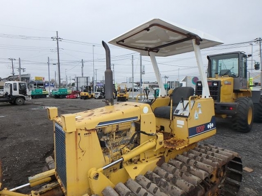 ขาย แทรคเตอร์เก่าญี่ปุ่น Komatsu D20P-6 ยังไม่ใช้งานบ้านเรา ราคาถูก 395,000 บาท ชั่วโมงน้อย 3พันชั่วโมงต้นๆ พร้อมใช้ สนใจโทรสอบถามได้ โน๊ต 0865398263