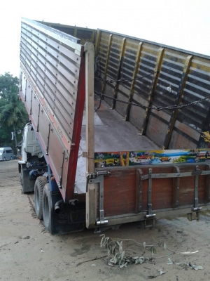 ขาย ISUZU ร็อกกี้ 10 ล้อ เพลาเดียว175 แรง ดั๊มพ์เกษตร มีแอร์ พวงมาลัยพาวเวอร์ รถสวย เครื่องดี ช่วงล่างสวย พร้อมใช้งาน เอกสารพร้อมโอน