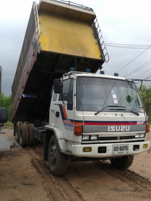 ขาย ISUZU ร็อกกี้ 10 ล้อ เพลาเดียว175 แรง ดั๊มพ์เกษตร มีแอร์ พวงมาลัยพาวเวอร์ รถสวย เครื่องดี ช่วงล่างสวย พร้อมใช้งาน เอกสารพร้อมโอน