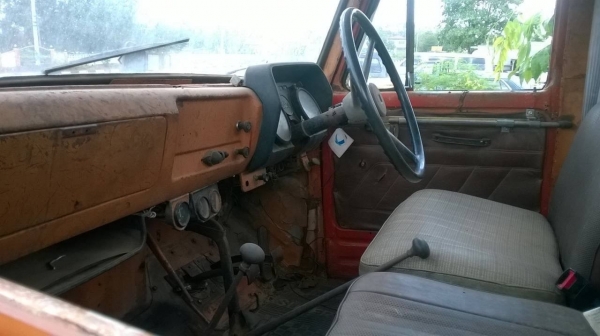 ขาย 6 ล้อหัวยาว รุ่นคัสซีใหญ่เส้น เครื่อง TX คัสซีสวย กระบะเหล็กพร้อมบรรทุก ทะเบียนครบพร้อมโอน ขาย 6 ล้อหัวยาว รุ่นคัสซีใหญ่เส้น เครื่อง TX คัสซีสวย กระบะเหล็กพร้อมบรรทุก ทะเบียนครบพร้อมโอน