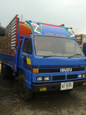 ขายรถ 6 ล้อประกอบ เครื่อง 4BD1 110 แรงม้า เฟืองท้ายเอฟ พร้อมใช้งาน เอกสารพร้อมโอน