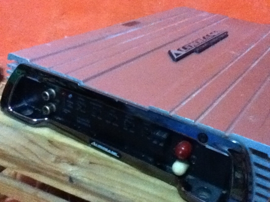 ขายแอมป์ AUDIOBANK รุ่น F-11D (2ch) ClassD 1100w ขายถูกๆ 1800.-