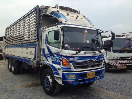 10ล้อHINOเพลาเดียวช่วงยาว7.50เมตร