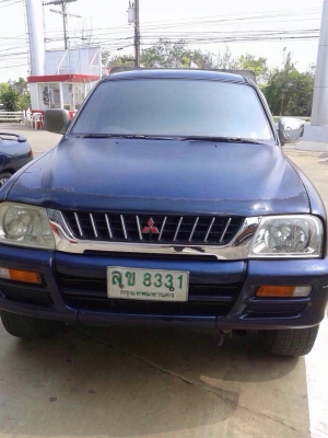 มิตซูบิชิ สตราด้า แค็ป 4WD