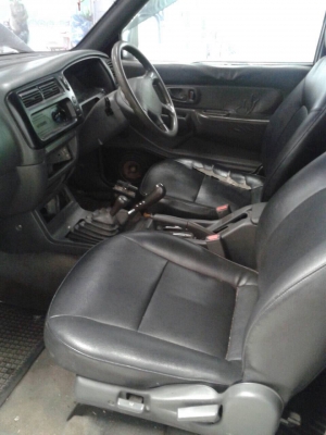 มิตซูบิชิ สตราด้า แค็ป 4WD มิตซูบิชิ สตราด้า แค็ป 4WD