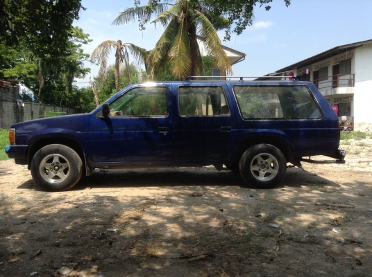 ขายกระบะแวน 4 ประตู ปี 33