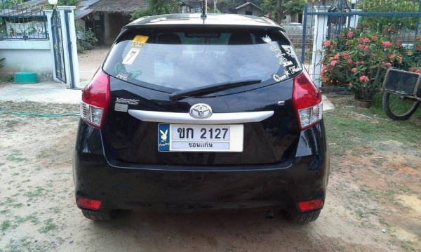 !!!!!!! ขายดาวน์ aii new yaris ปี 2014 วิ่งแค่ 17000 km สวยมาก ไม่เคยเคลม !!!!!
